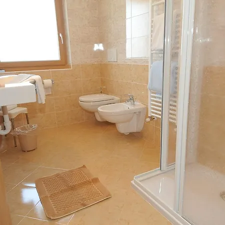 Otel Croce Bianca 3*