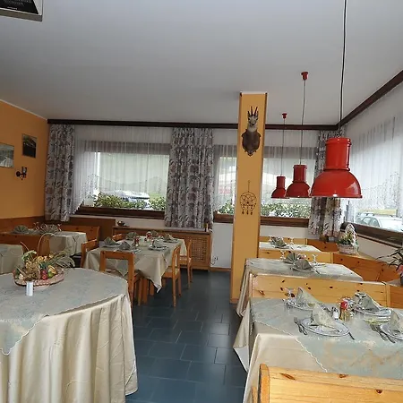 Otel Croce Bianca 3*