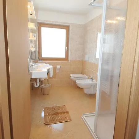 Otel Croce Bianca 3*