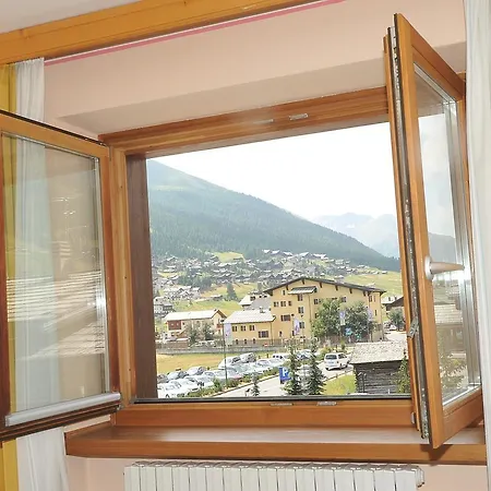 Hotel Croce Bianca 3*